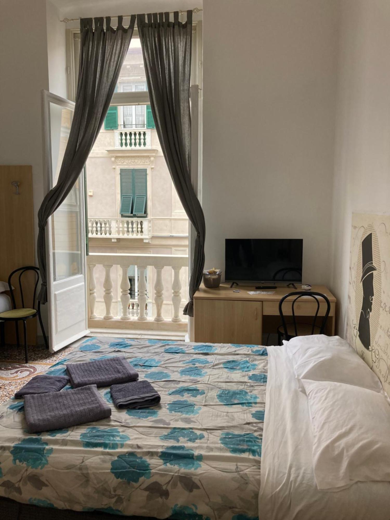 Guest House Roma Genoa Luaran gambar